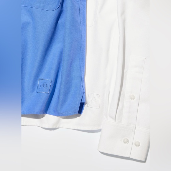 UNIQLO x JW Anderson • Oxford Blue Button-Up Top - Picture 3 of 13